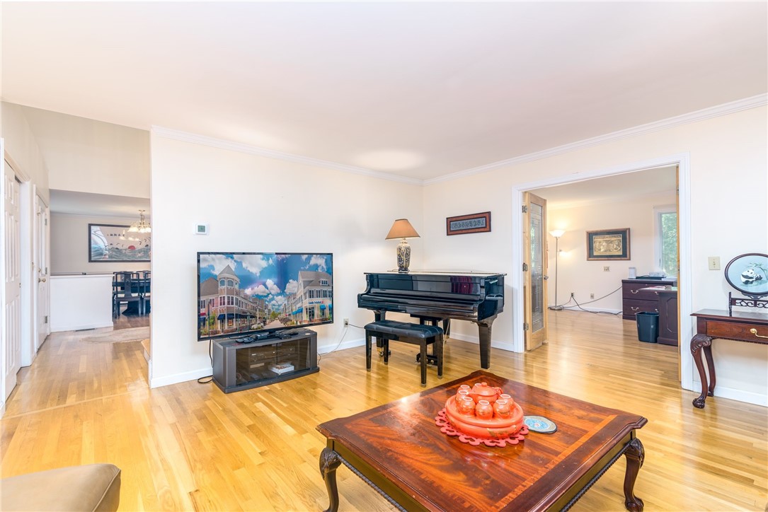 35 Meadow Tree Farm Road