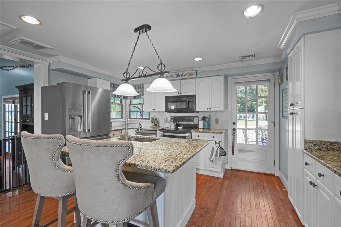 52 Viking Drive