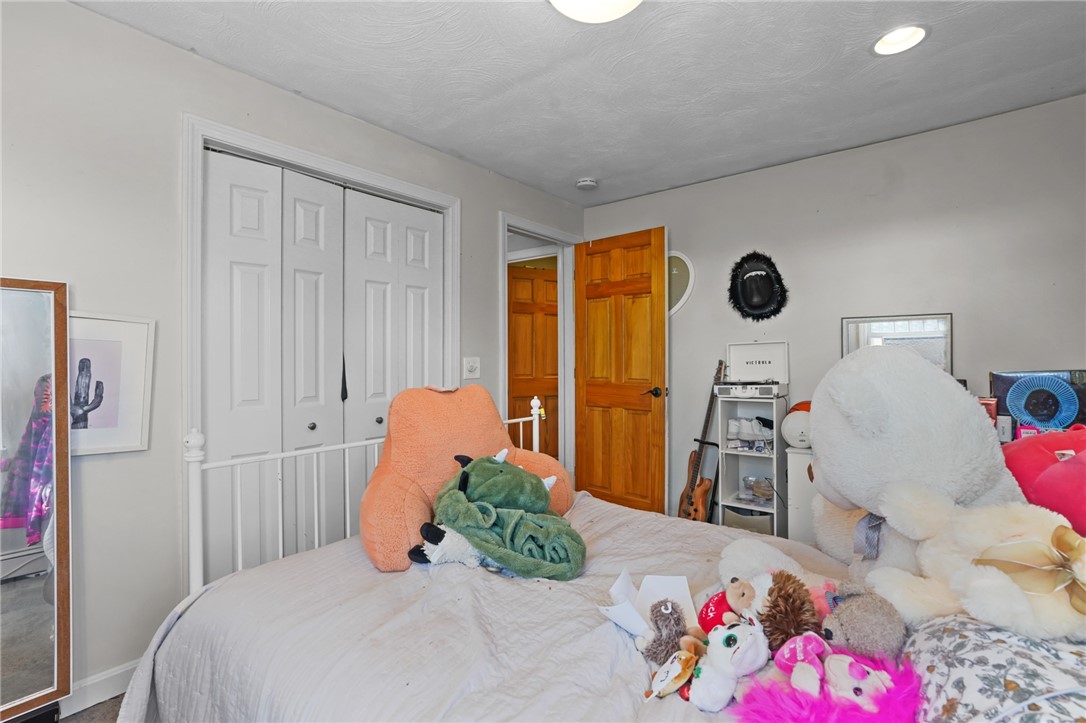 52 Viking Drive