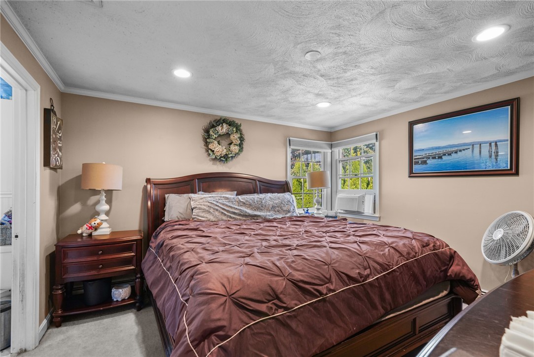 52 Viking Drive