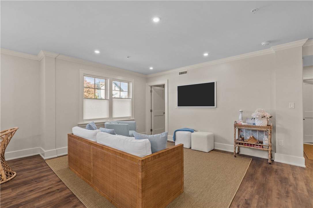 20 East Bowery Street 1A