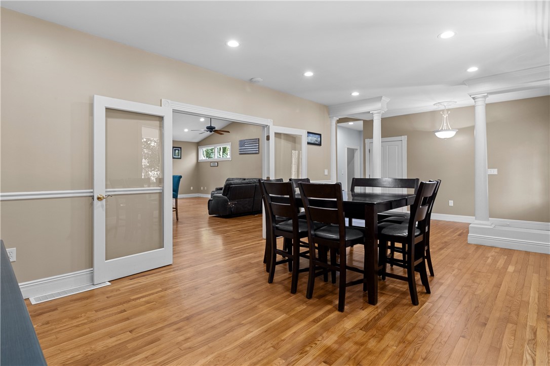 49 Viking Drive