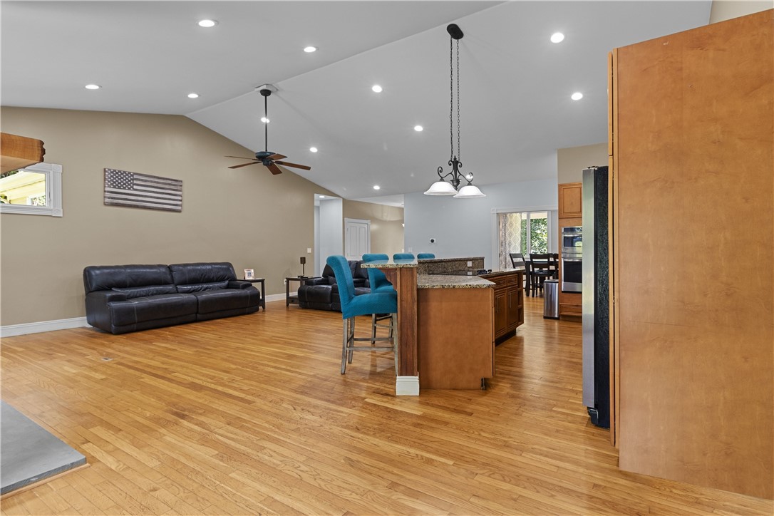 49 Viking Drive