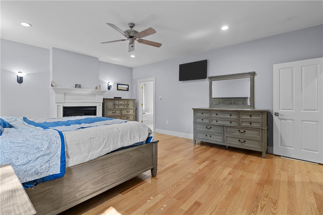 49 Viking Drive