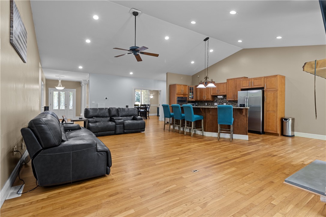 49 Viking Drive