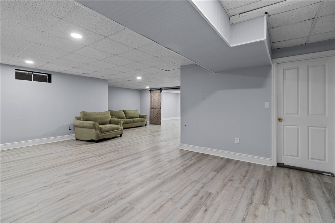 49 Viking Drive