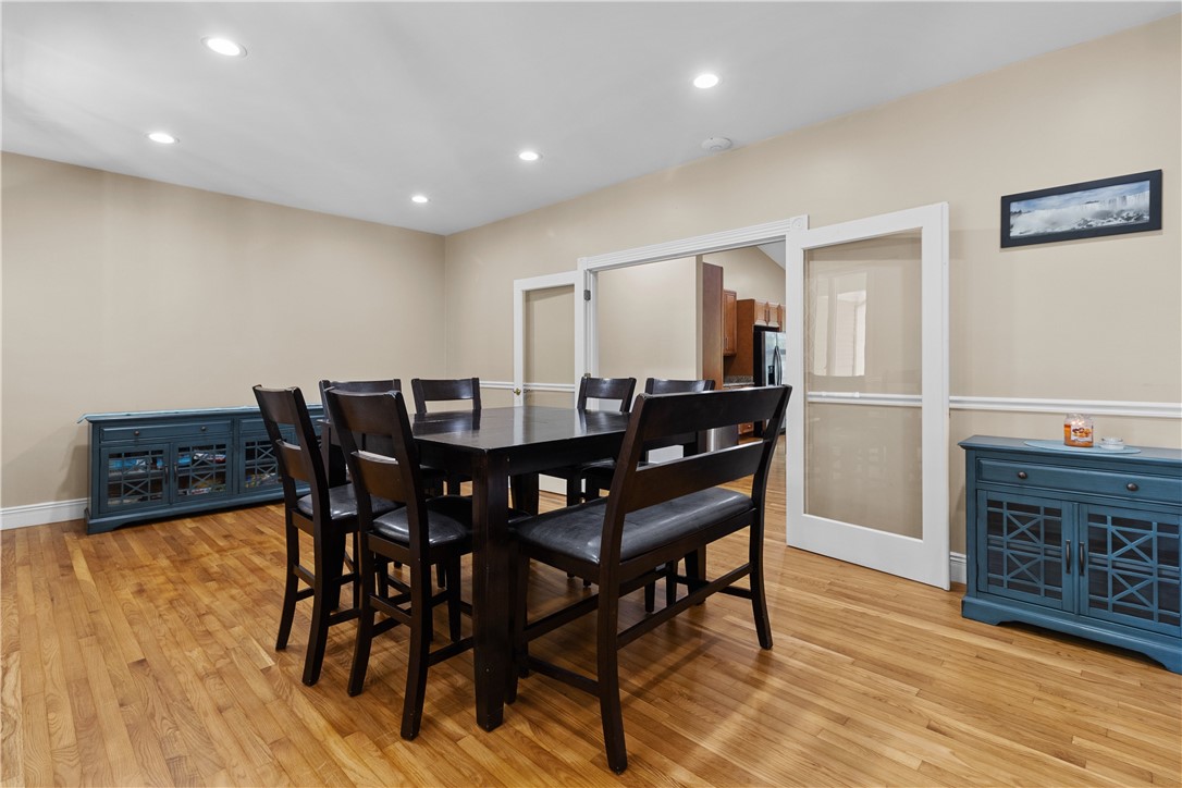49 Viking Drive