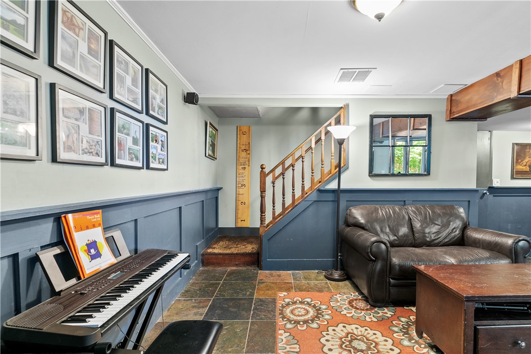 50 Hoxsie Road