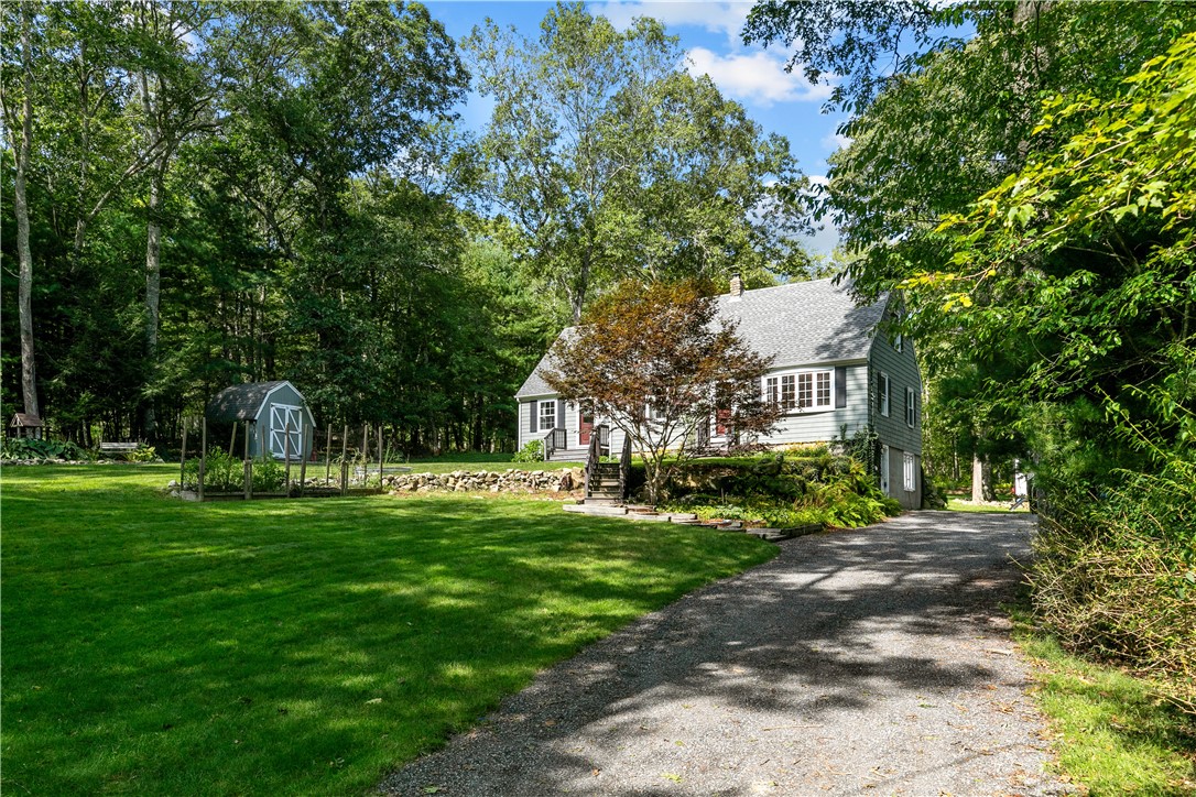 50 Hoxsie Road