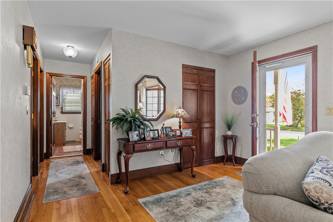 5 Linwood Court
