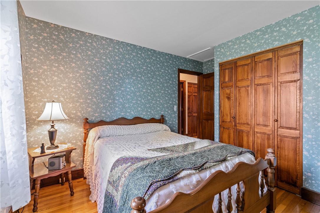 5 Linwood Court