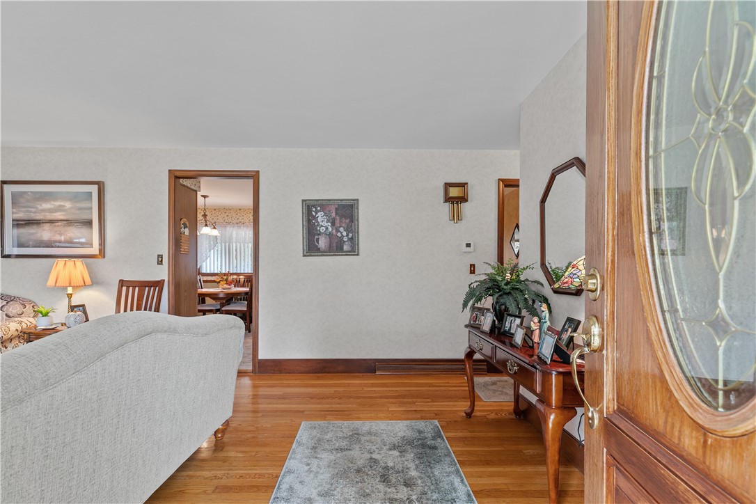5 Linwood Court