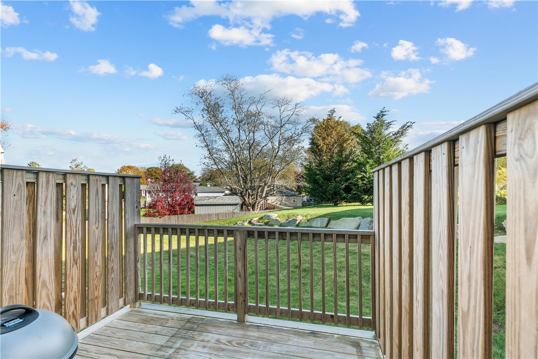 37 Mariner Way