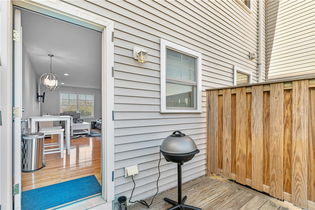 37 Mariner Way