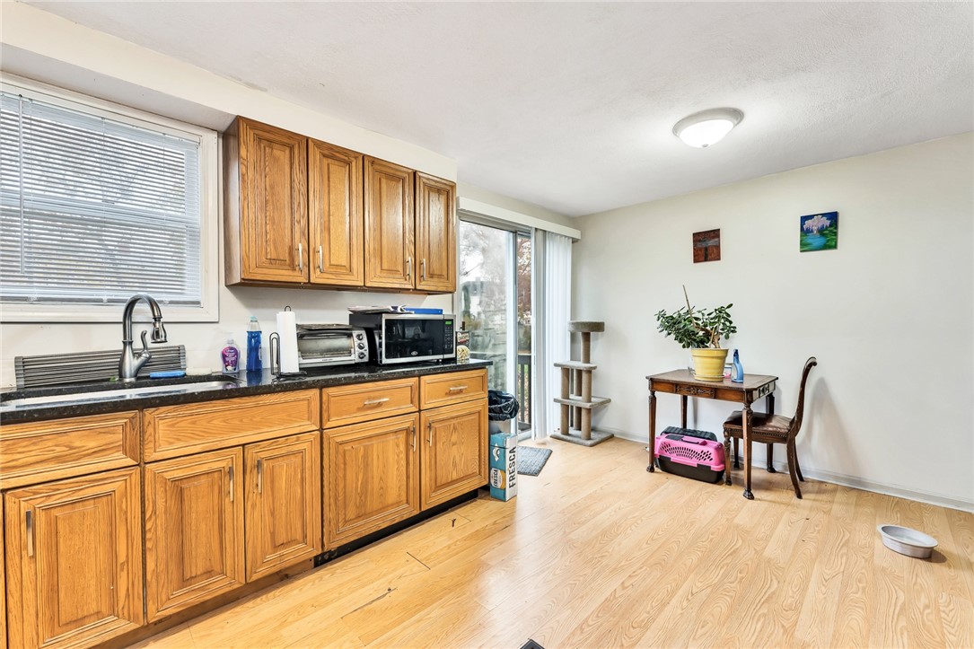 15 Saratoga Road