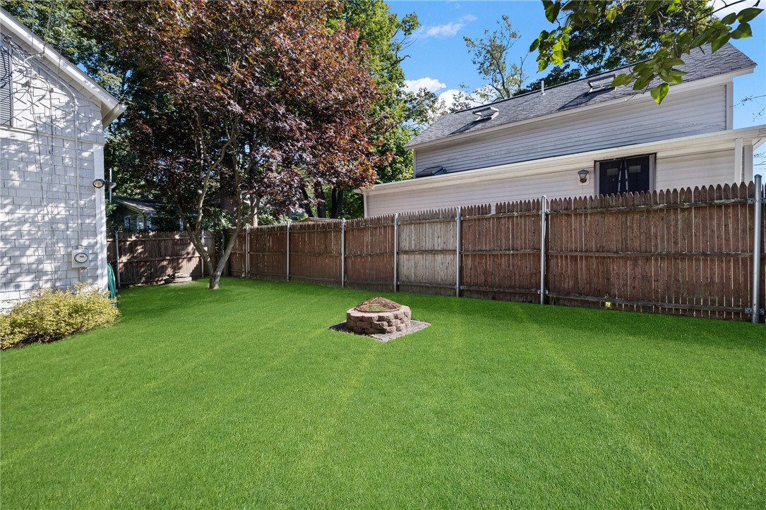 483 Ten Rod Road