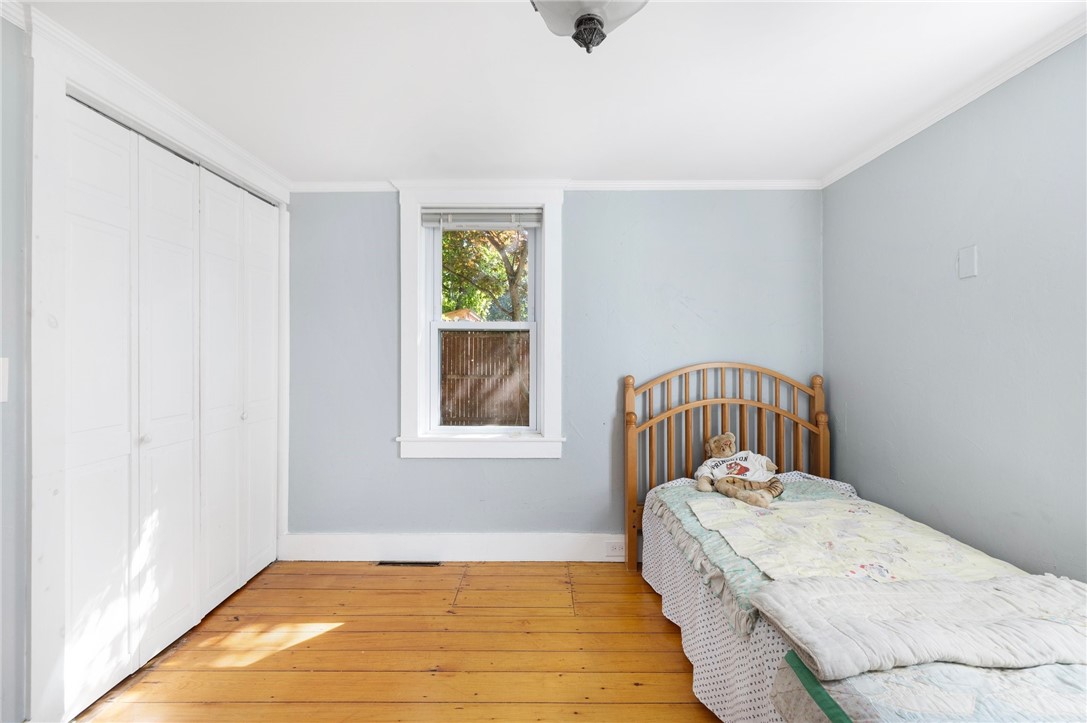 483 Ten Rod Road