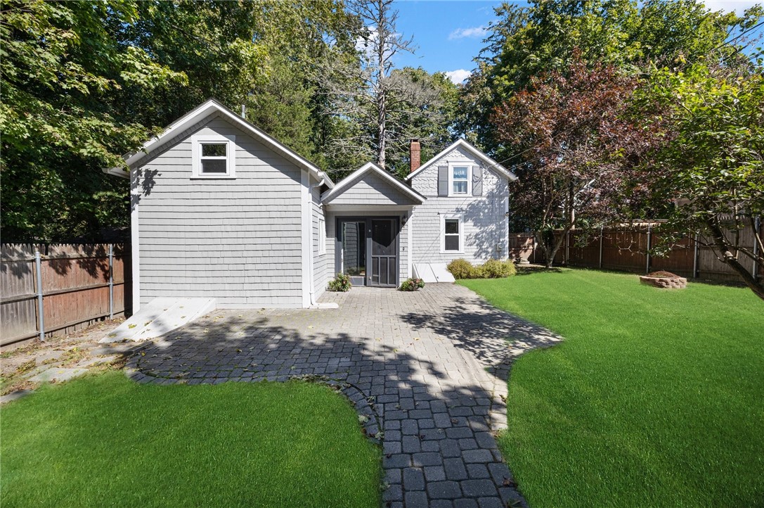 483 Ten Rod Road