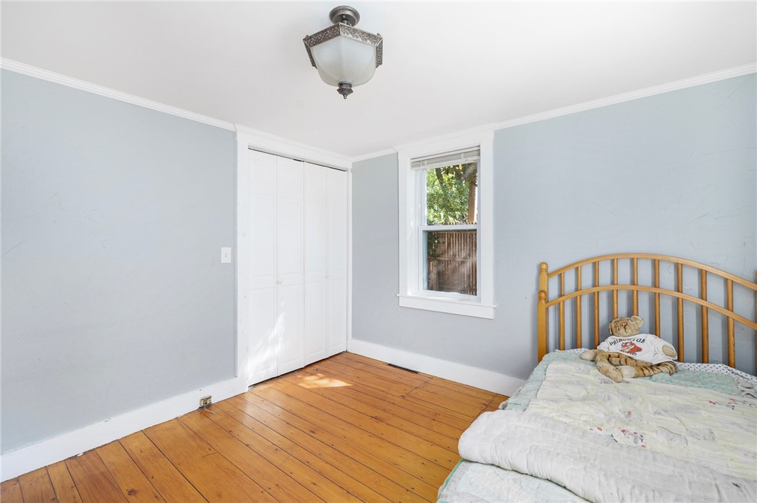483 Ten Rod Road