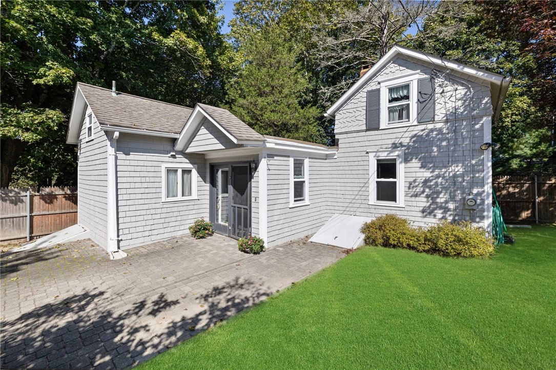 483 Ten Rod Road