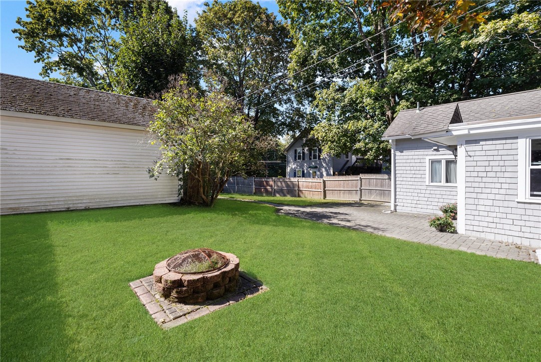 483 Ten Rod Road