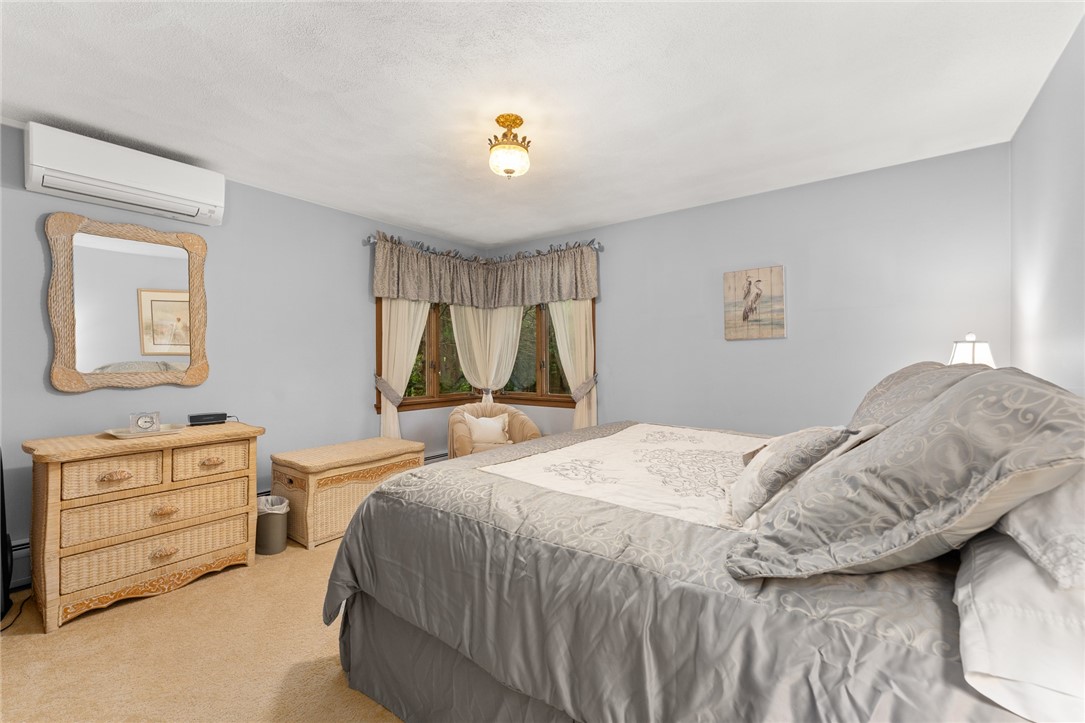 14 Woodlake Drive