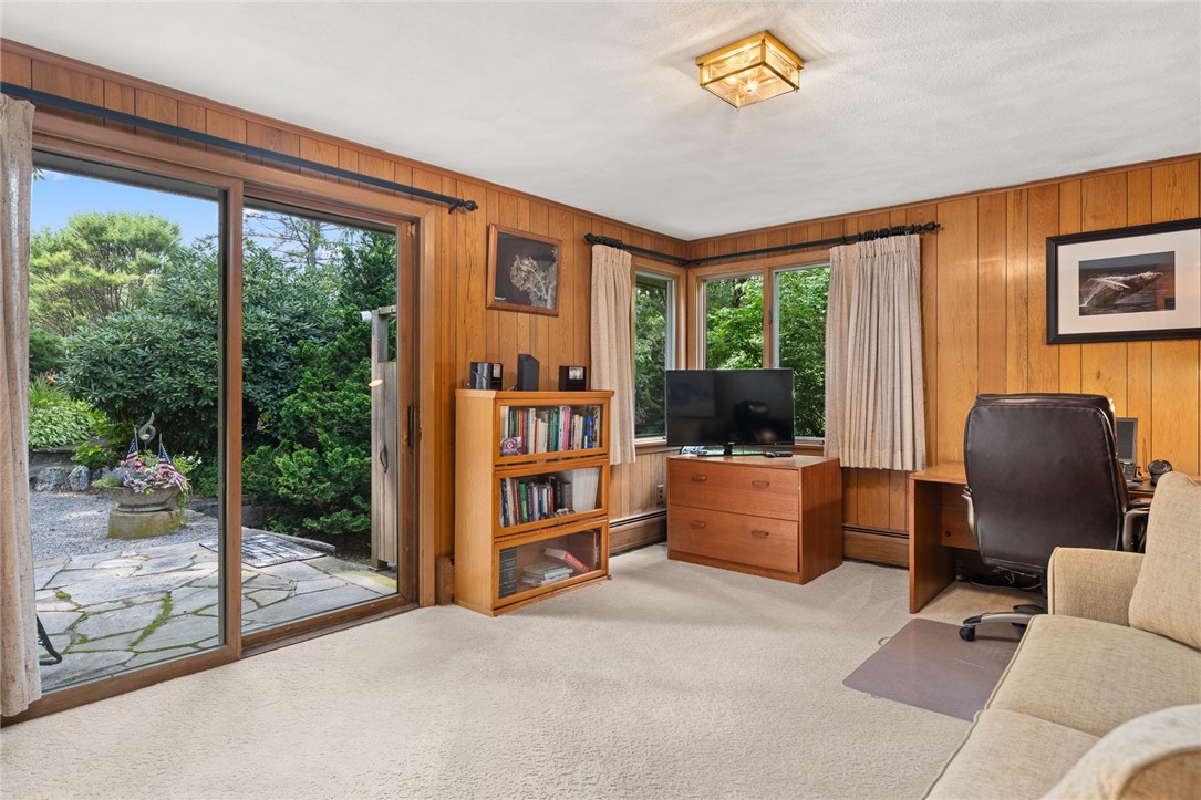 14 Woodlake Drive