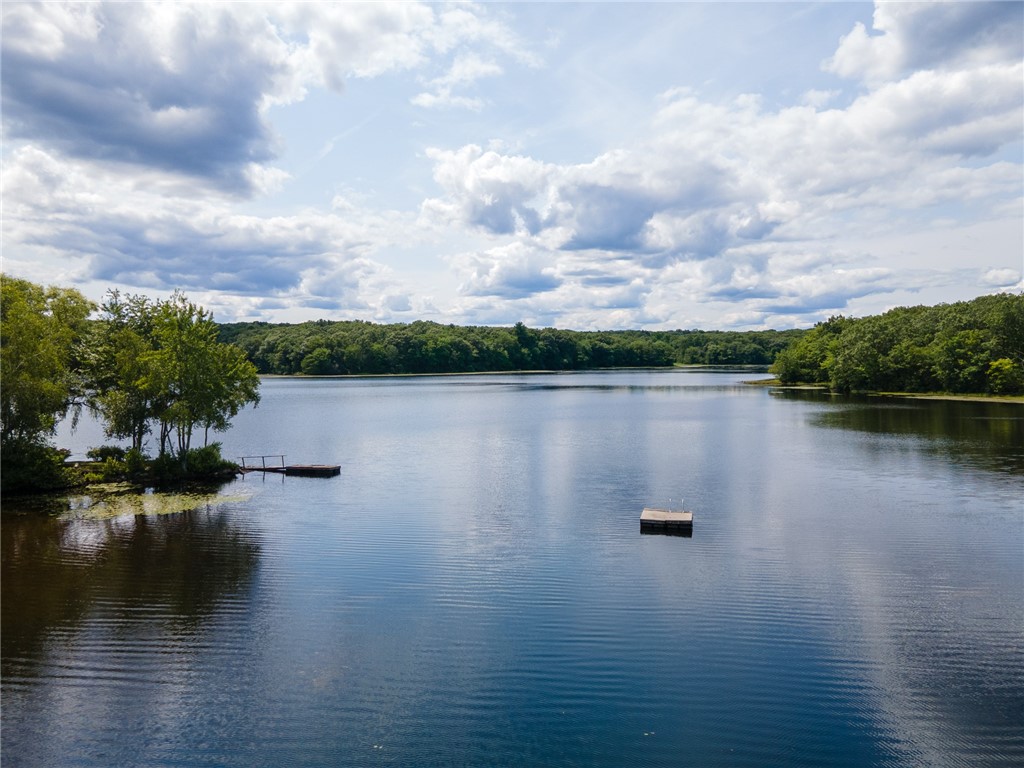 14 Woodlake Drive