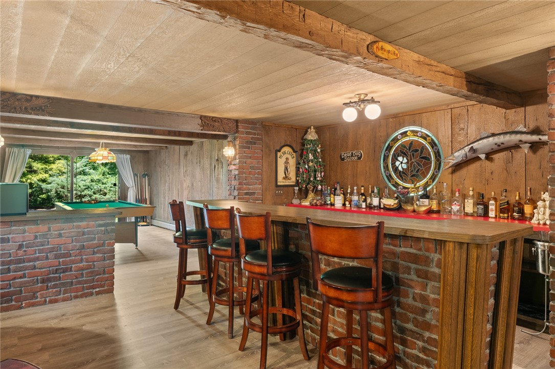 14 Woodlake Drive