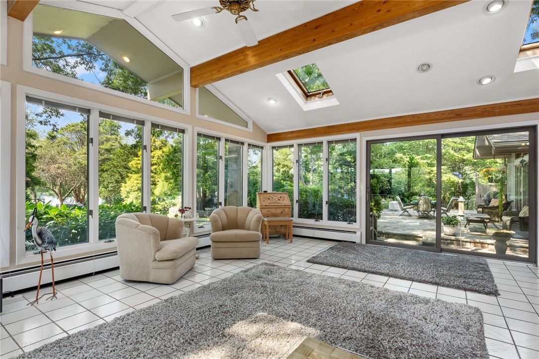 14 Woodlake Drive