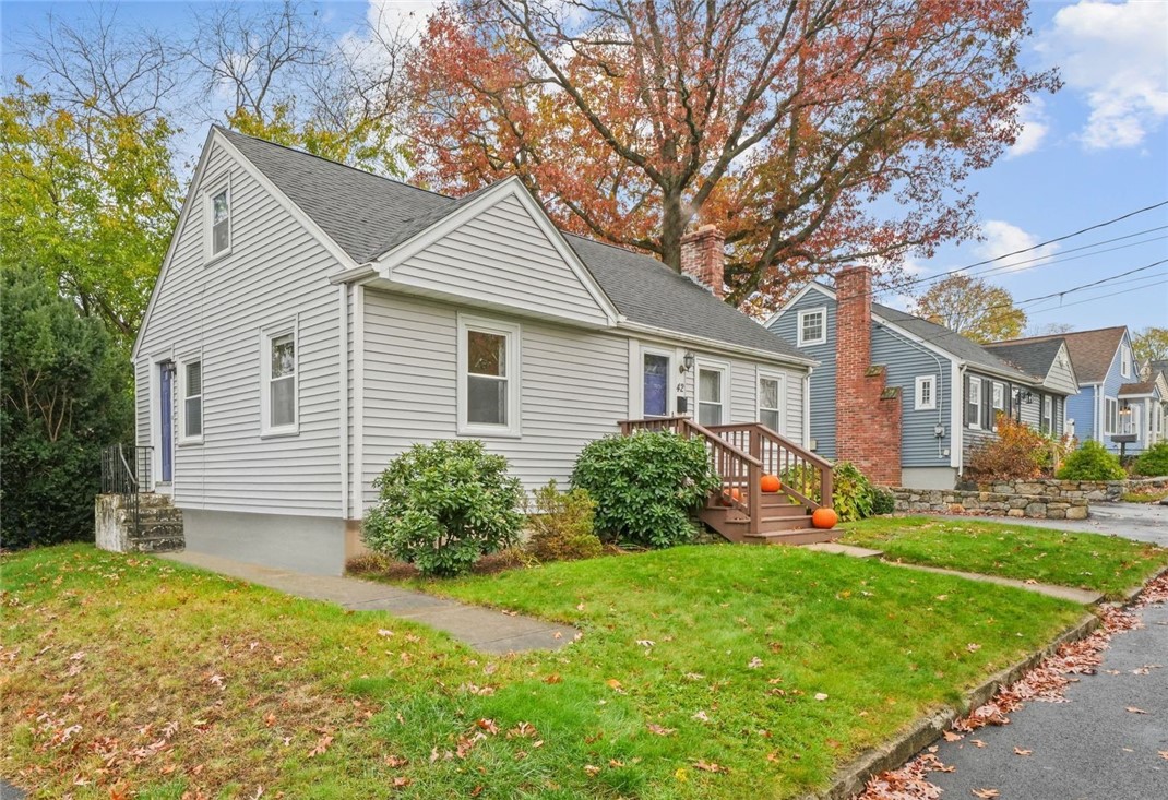 42 Fairmont Ave