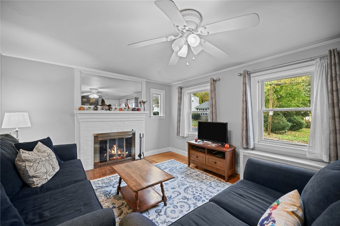 42 Fairmont Ave