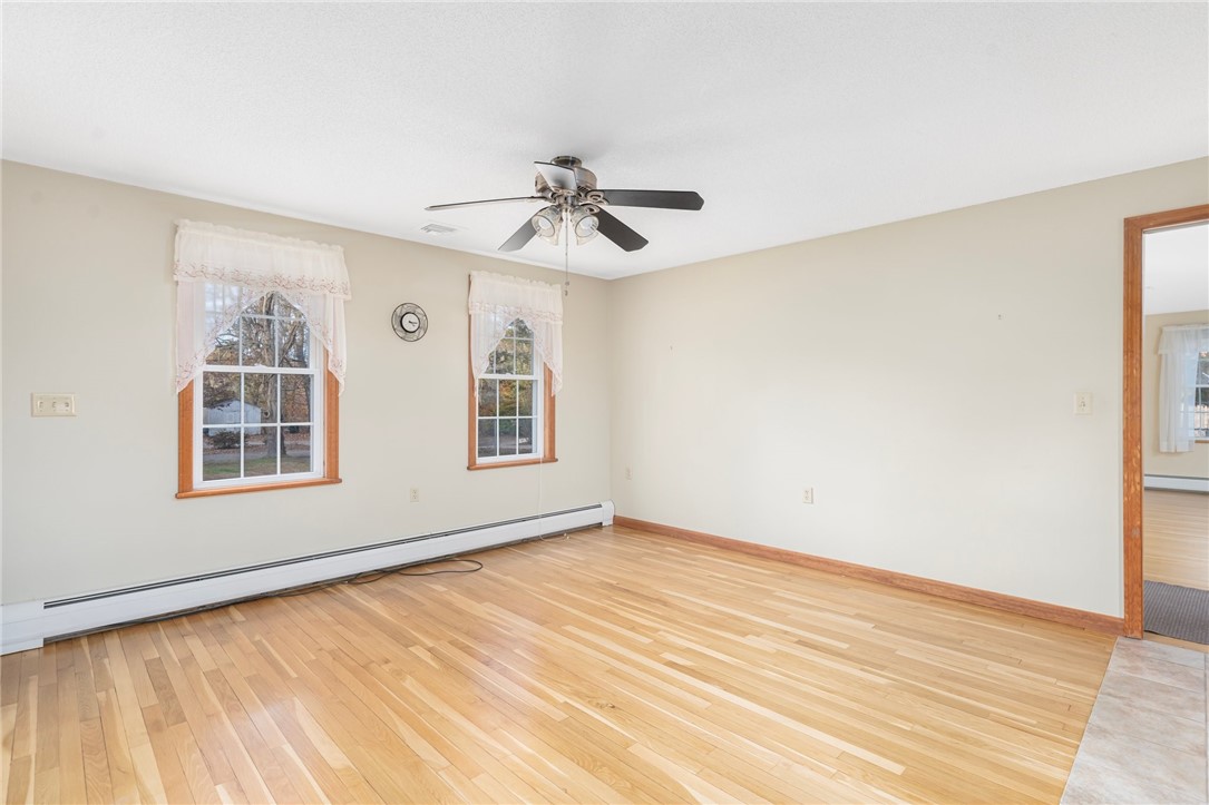 64 EMMETT Lane