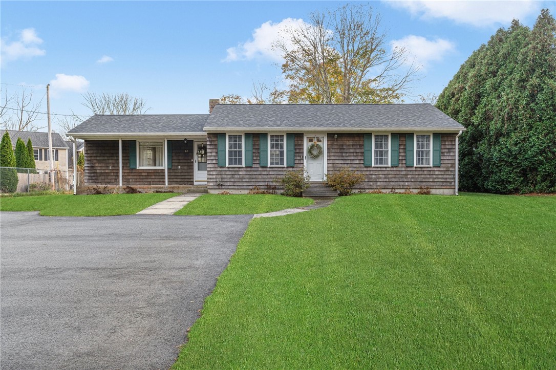 64 EMMETT Lane