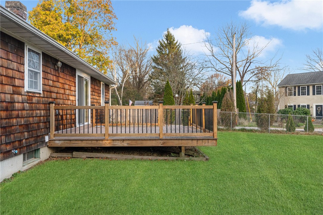 64 EMMETT Lane