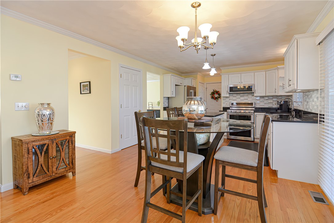9 Elm Farm Drive