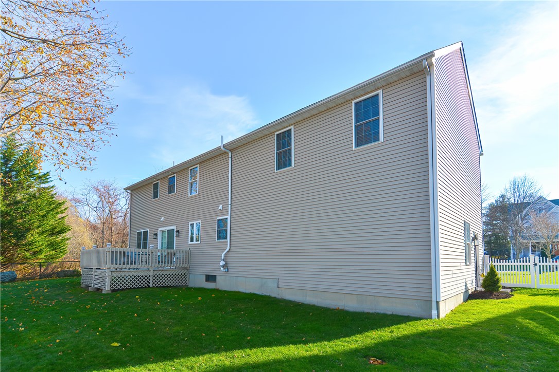 9 Elm Farm Drive