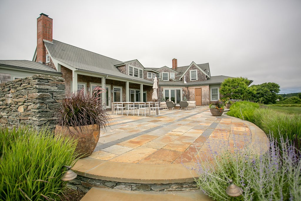 310 Indian Avenue