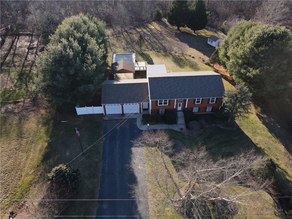 18 Burlingame Drive