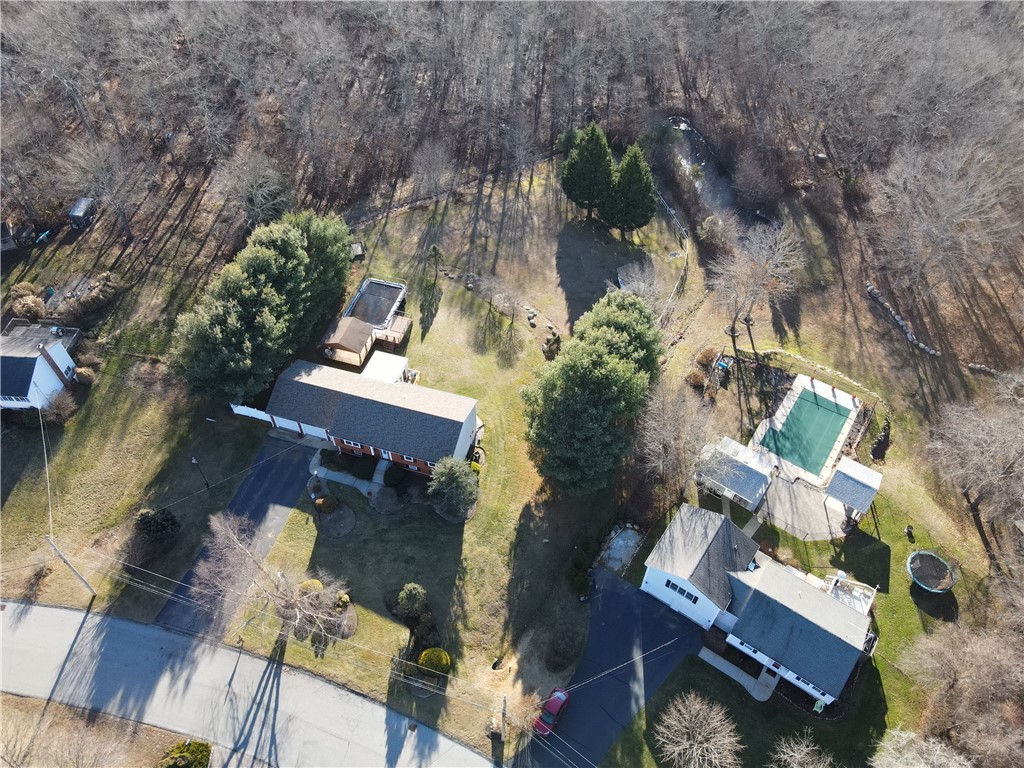 18 Burlingame Drive