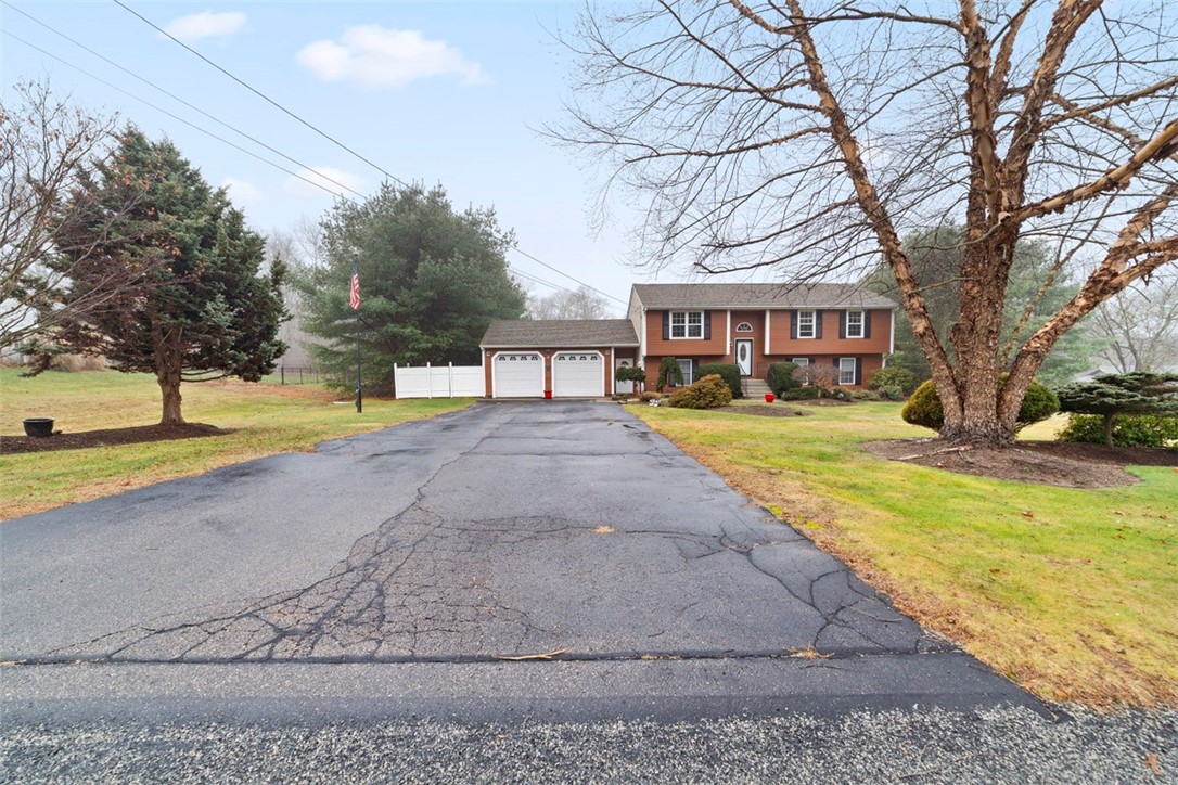 18 Burlingame Drive