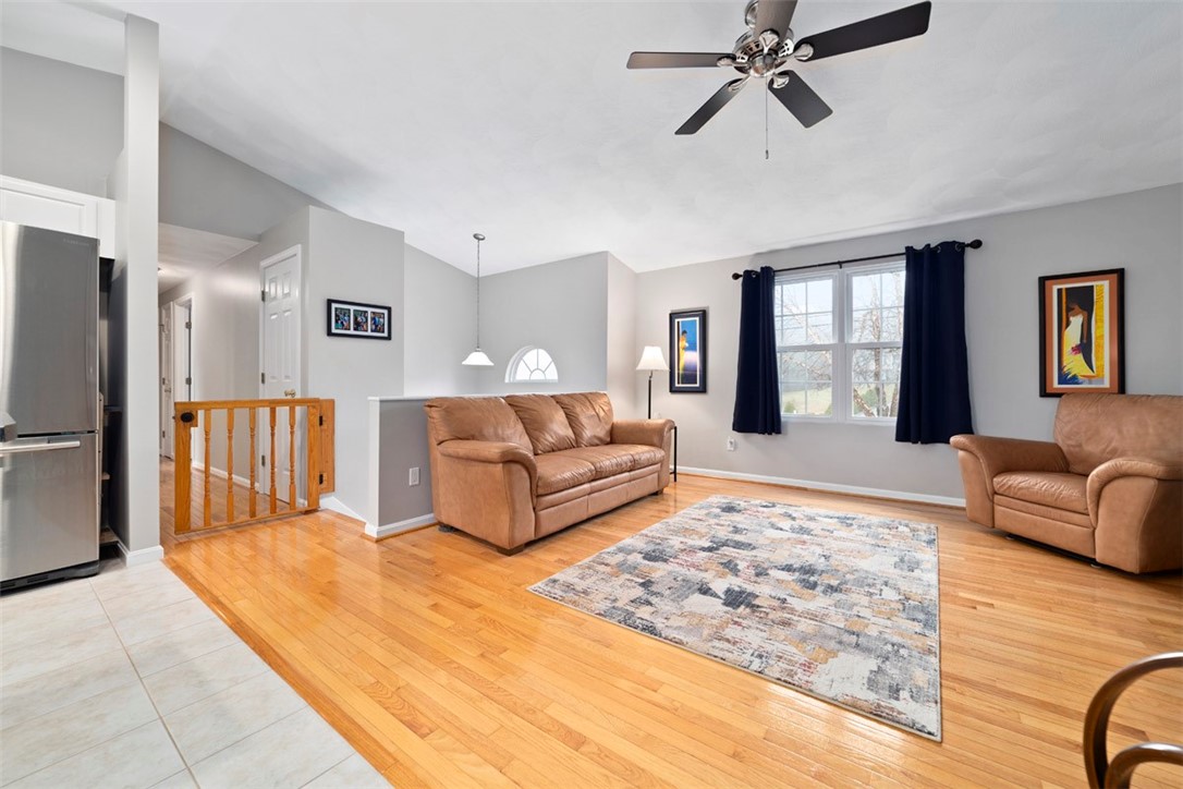 18 Burlingame Drive