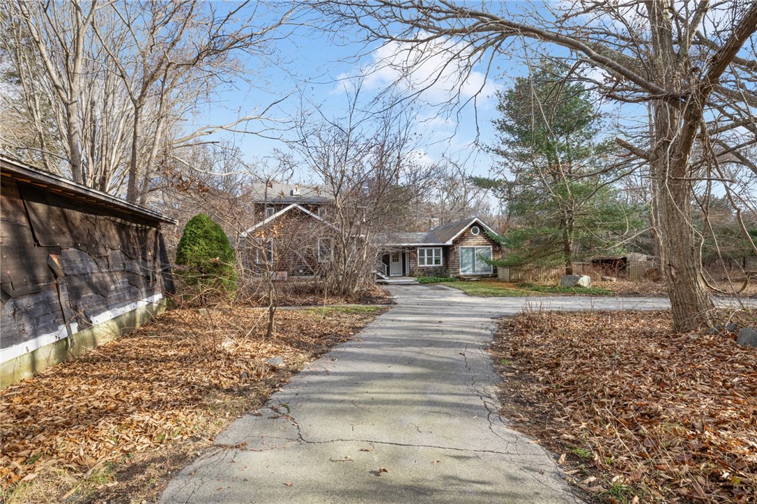 91 Carr Lane