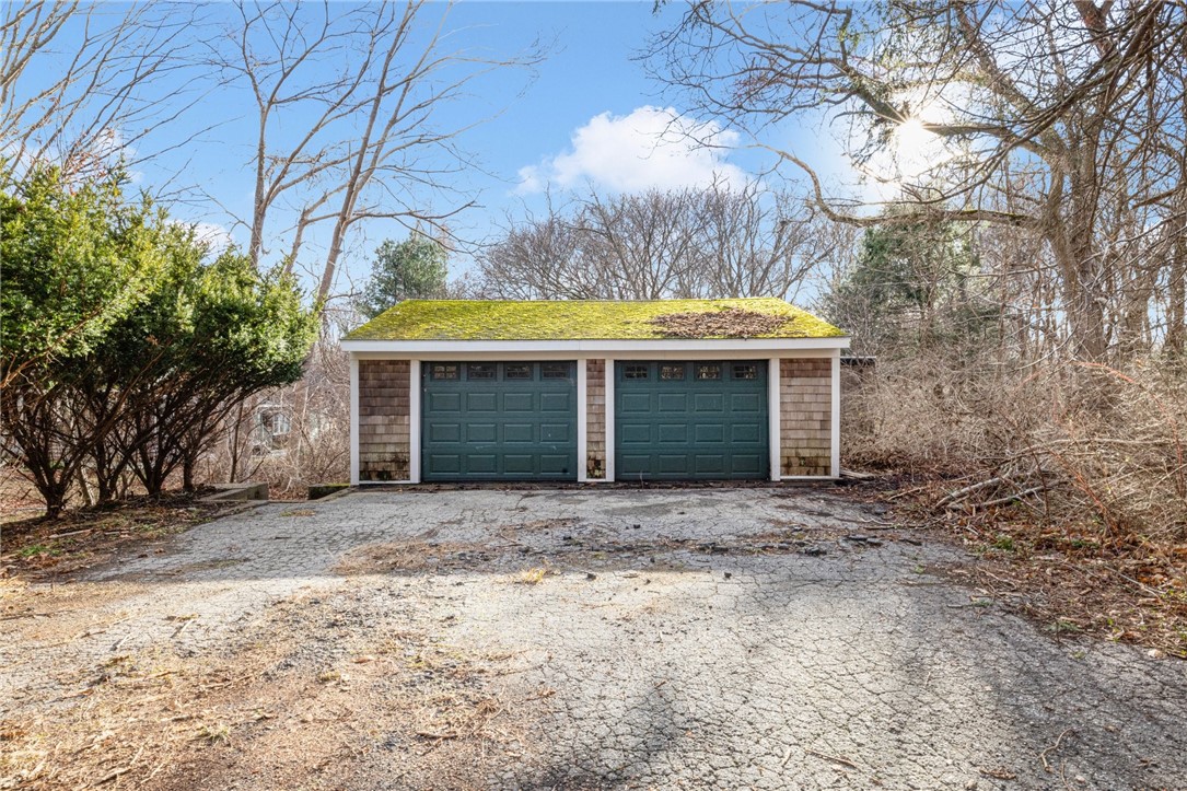 91 Carr Lane