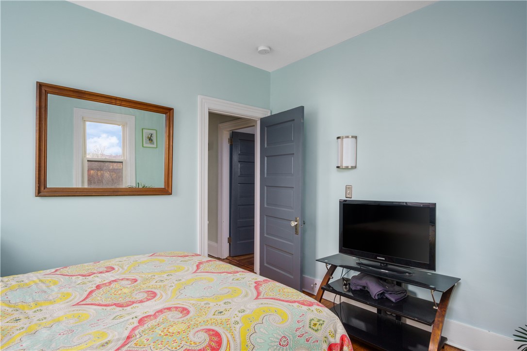 209 3rd Street