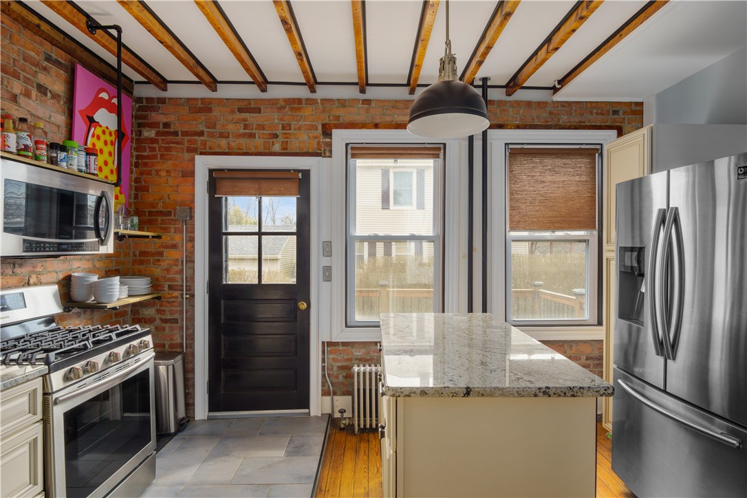 209 3rd Street