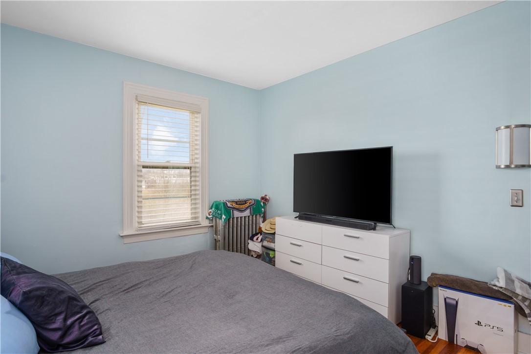 209 3rd Street