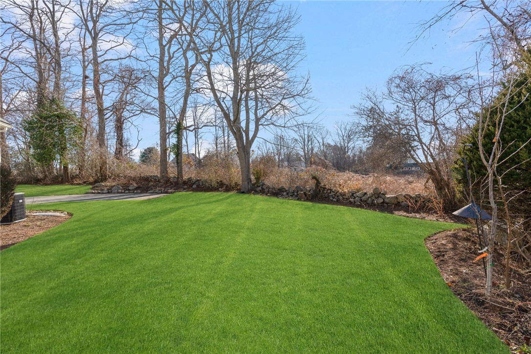 27 Lilac Drive 27