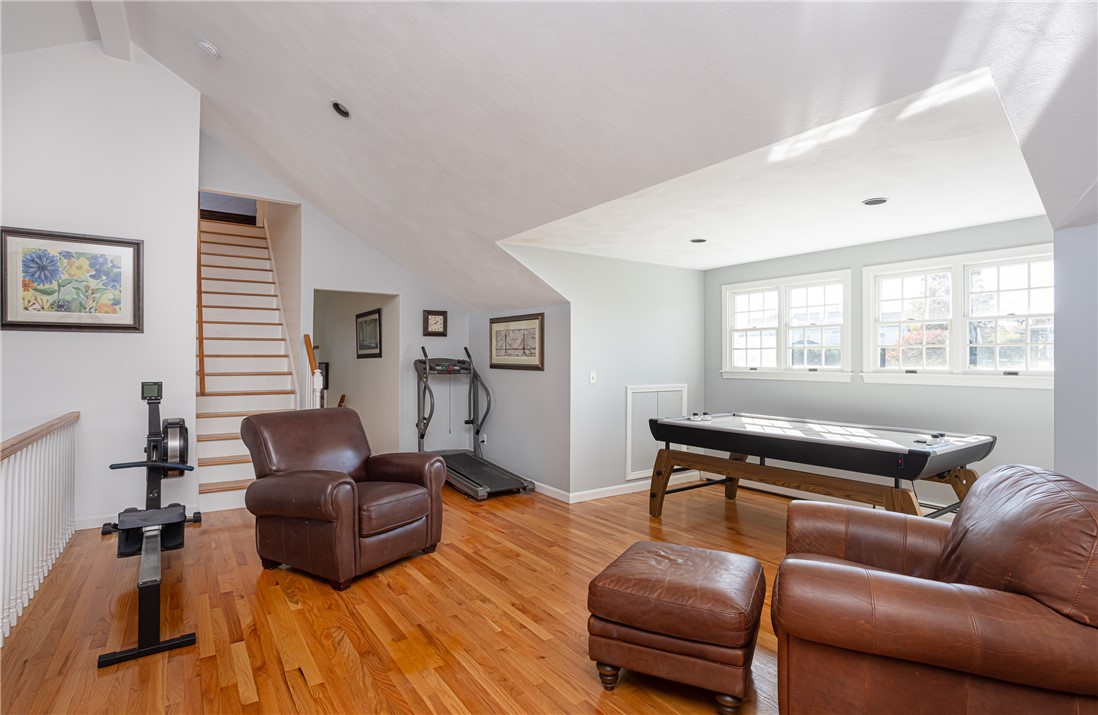 5 Julia Court