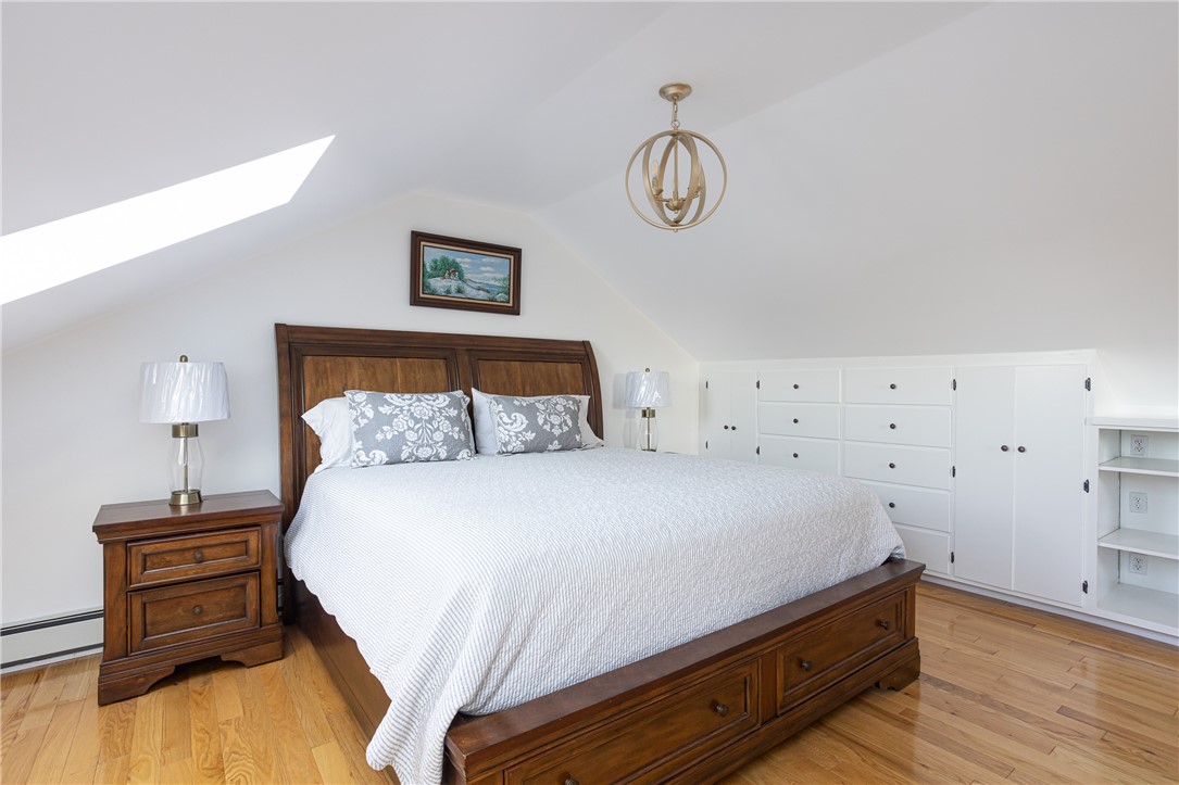 5 Julia Court